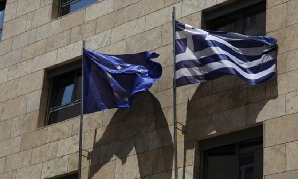Die Welt: «Γιατί η Ελλάδα αγάπησε ξαφνικά την ΕΕ»